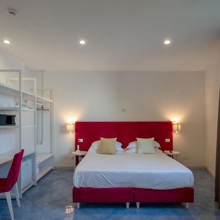 Boutique Hotel Helios (Adults Only) Sorrento Dış mekan fotoğraf