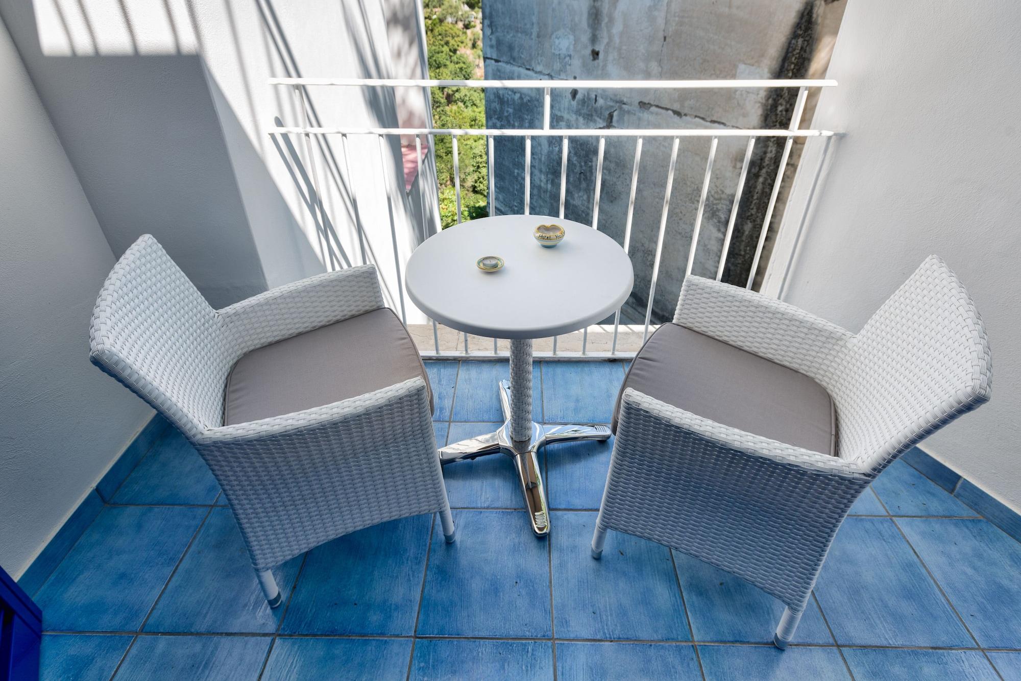 Boutique Hotel Helios (Adults Only) Sorrento Dış mekan fotoğraf