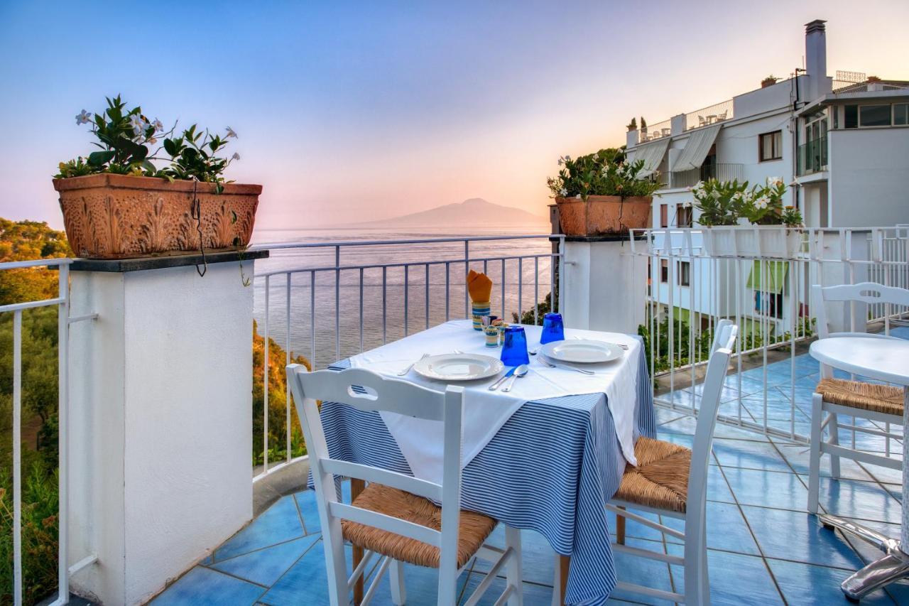 Boutique Hotel Helios (Adults Only) Sorrento Dış mekan fotoğraf