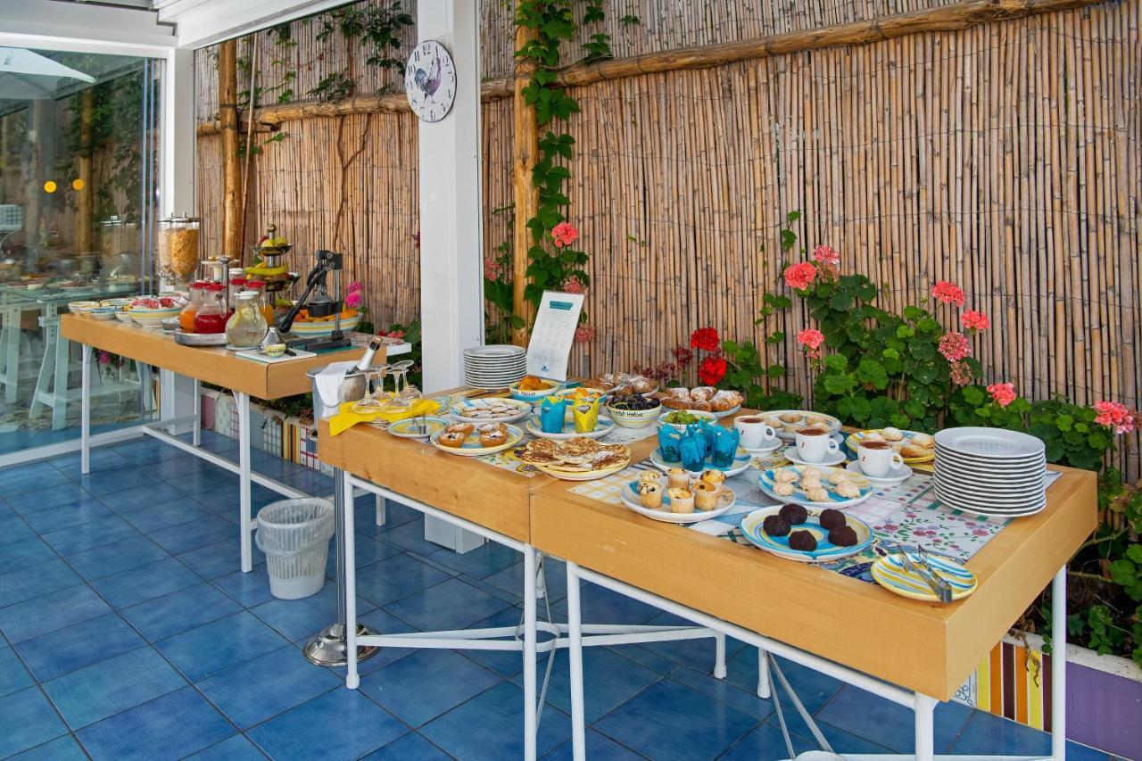 Boutique Hotel Helios (Adults Only) Sorrento Dış mekan fotoğraf