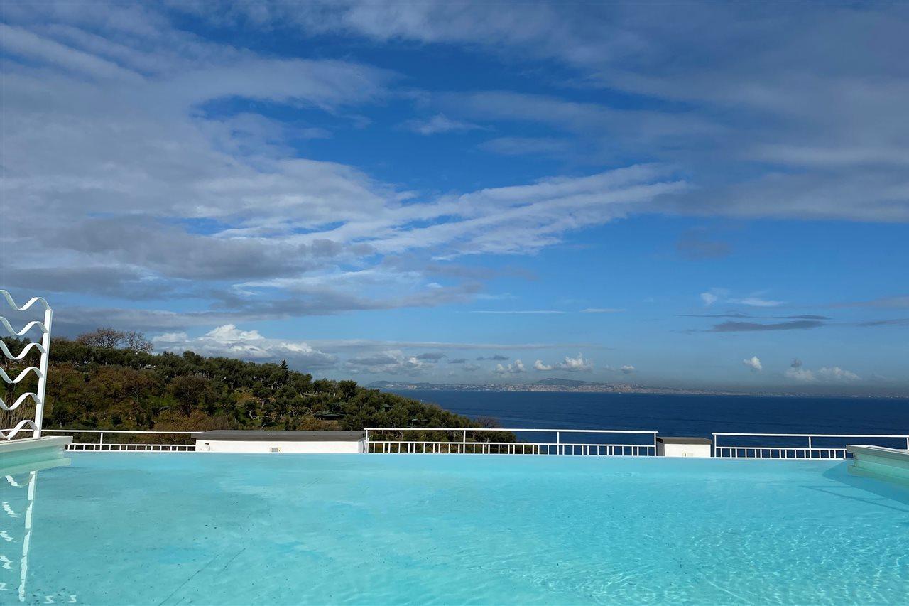 Boutique Hotel Helios (Adults Only) Sorrento Dış mekan fotoğraf